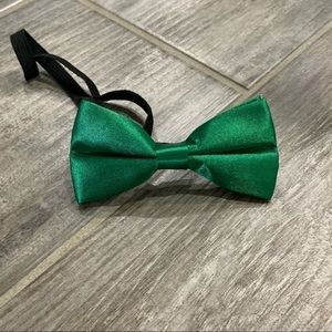 Boys Green Bow Tie Easter, St. Paddy's Day, Xmas Tie, Infant Toddler NEW